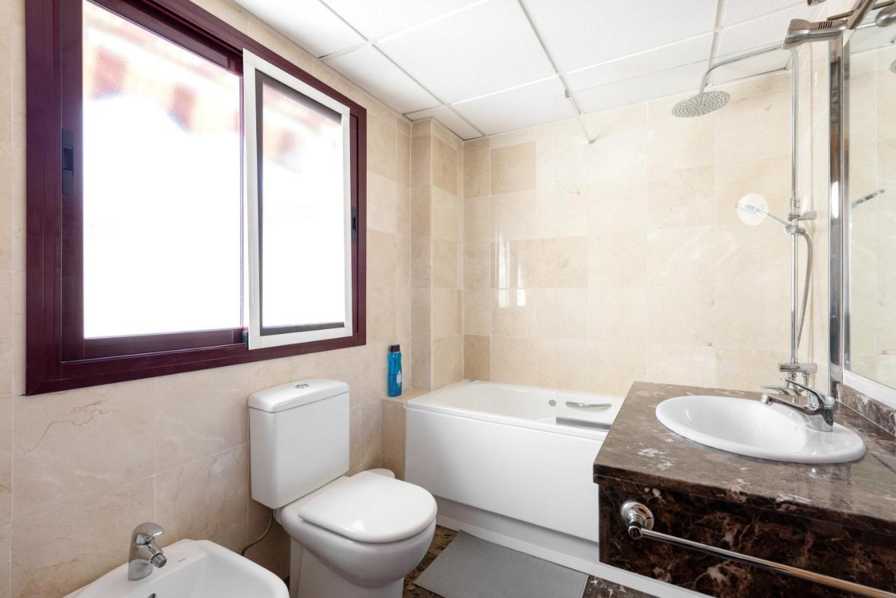 Carmen Estacion Apartment Malaga Exterior photo